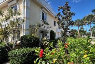 Low Rise (1-3), 296 4th Ave S 296