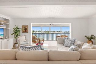 , 322 Harbour Dr 302d