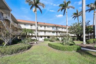 , 1100 Gulf Shore Blvd N 304
