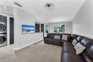 Low Rise (1-3), 1415 Sweetwater Cv 10234110