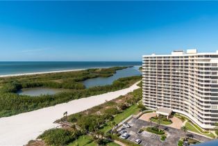 High Rise (8+), 320 Seaview Ct 101134145 