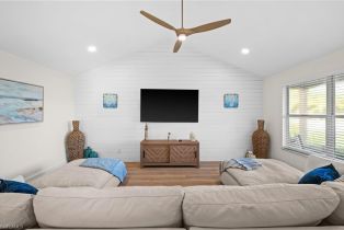Single Family Residence, 738 95th Ave N