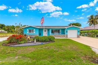 Single Family Residence, 13527 Marquette Fort Myers Shores, FL 33905 