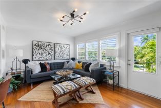 Low Rise (1-3), 221 8th Ave S 221b34102 