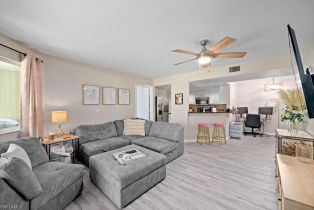 Low Rise (1-3), 3180 Seasons Way 915