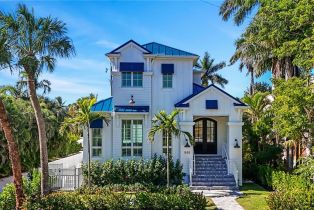 Single Family Residence, 844 8th St S