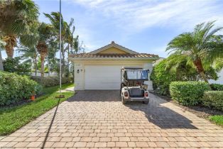 Villa Attached, 4187 Saint George Ln