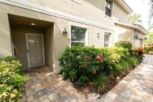 Low Rise (1-3), 3281 Crossings Ct 10134134