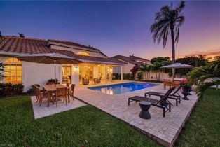 Single Family Residence, 175 Via Napoli Villa Floresta, FL 34105 