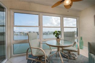 Mid Rise (4-7), 271 Southbay Dr 155
