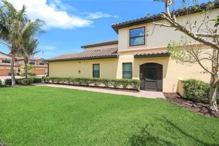 , 17401 Cherrywood Ct 7404