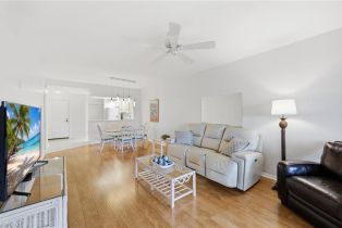 Low Rise (1-3), 28072 Cavendish Ct 220434135 