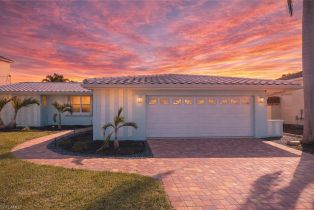 , 11 Palmview Blvd
