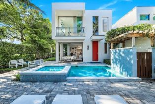 , 335 Banyan Blvd 4