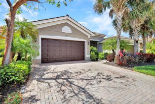 Villa Attached, 13423 Silktail Dr