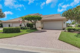 Villa Attached, 11672 Quail Village Quail Creek Village, FL 34119 