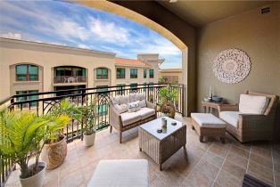 Mid Rise (4-7), 9115 Strada Pl 5501