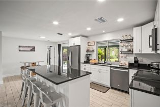 Single Family Residence, 2001 Bahama Fort Myers Shores, FL 33905 