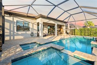 Single Family Residence, 9811 Everglades Greyhawk At Golf Club Of The Everglades, FL 34120 