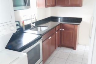 Villa Attached, 10580 6th St N