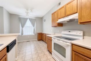 , 7940 Preserve Cir 916