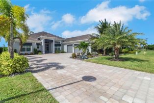 Single Family Residence, 18660 Wildblue Wildblue, FL 33913 