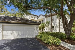 Low Rise (1-3), 27038 Oakwood Lake Dr