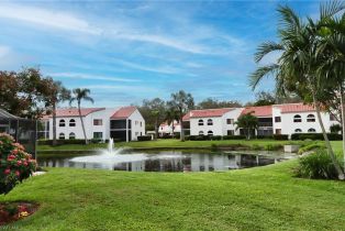 , 549 Beachwalk Cir