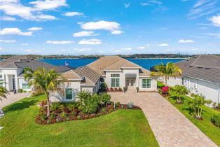 , 13832 Blue Bay Cir